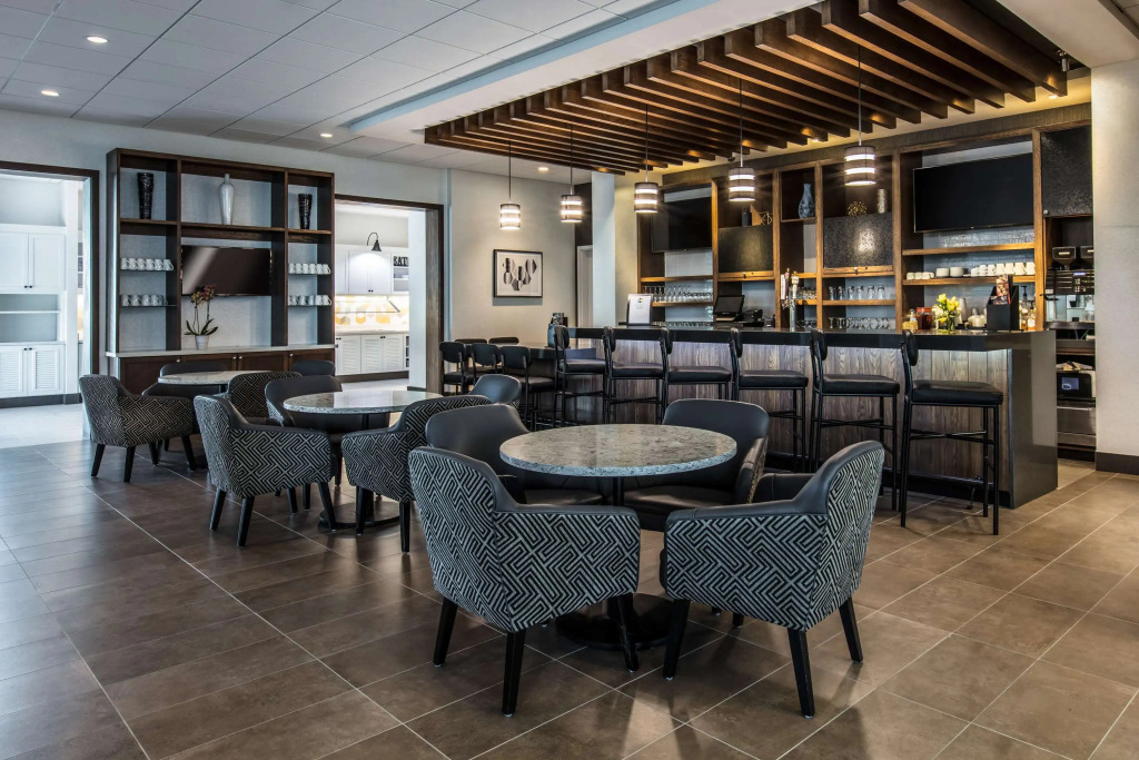 Hyatt Place Delano