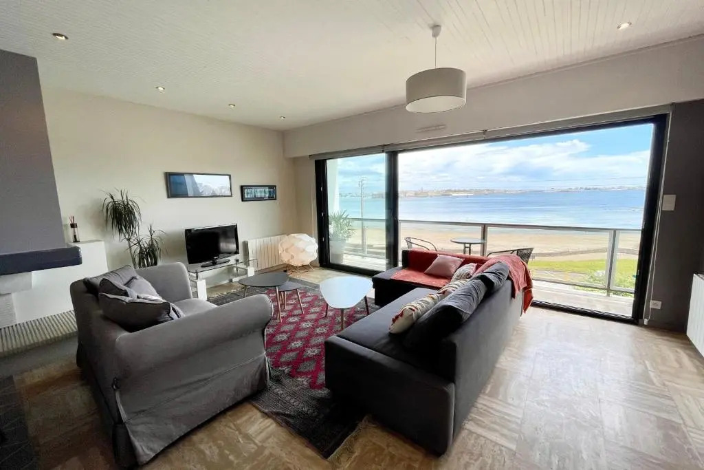 Luxury T3 Standing 2 - Vue Mer Exceptionnelle 180