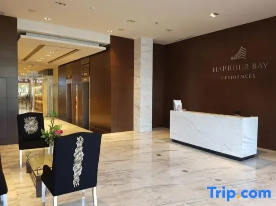 Near Ferry Terminal. COZY Studio Condo With Swimming Pool. 1120