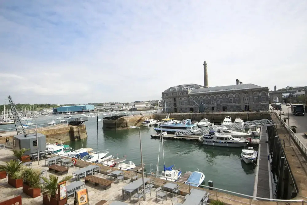 1 Bed- Pureserviced 20 Brewhouse