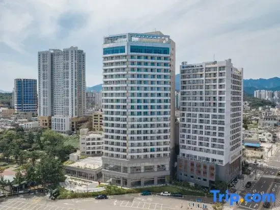 Richeville Signature Hotel and Residence