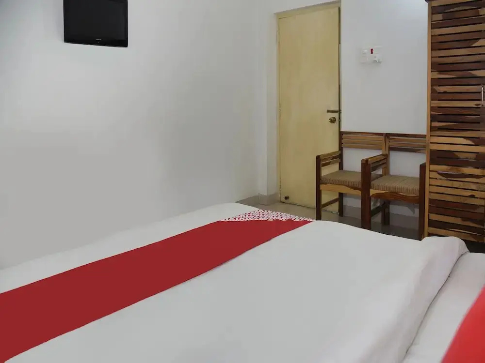 Hotel Laavish
