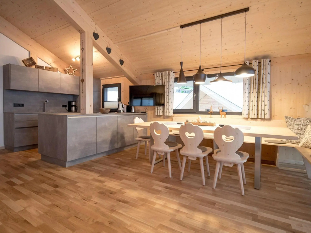 Luscious Chalet in Schladming with infrared or Finnish Sauna