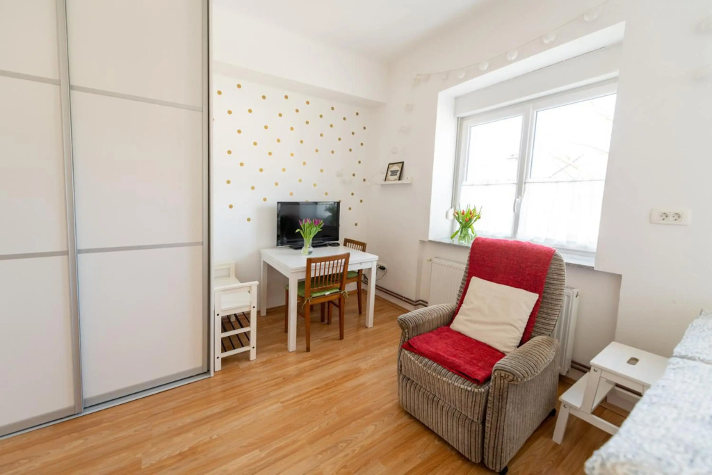 Sunny Villa Apartments