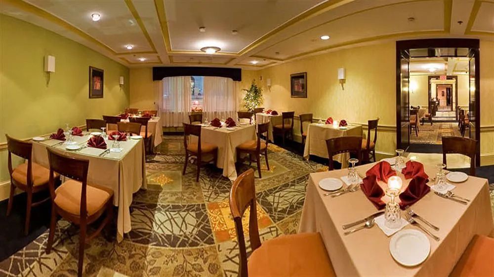 Dayton Grand Hotel-Downtown