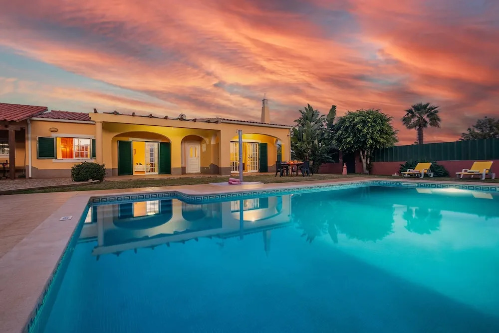 Villa Bali - Piscina aquecível e jacuzzi em Albufeira