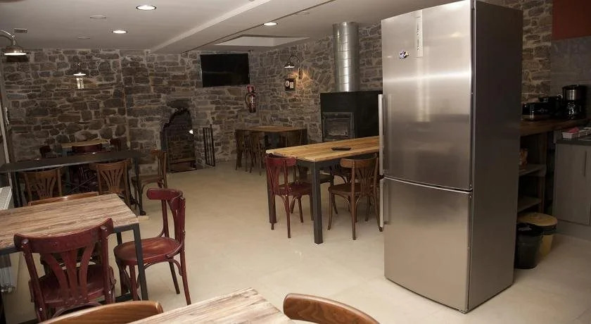 Hostel-Albergue Monte Perdido