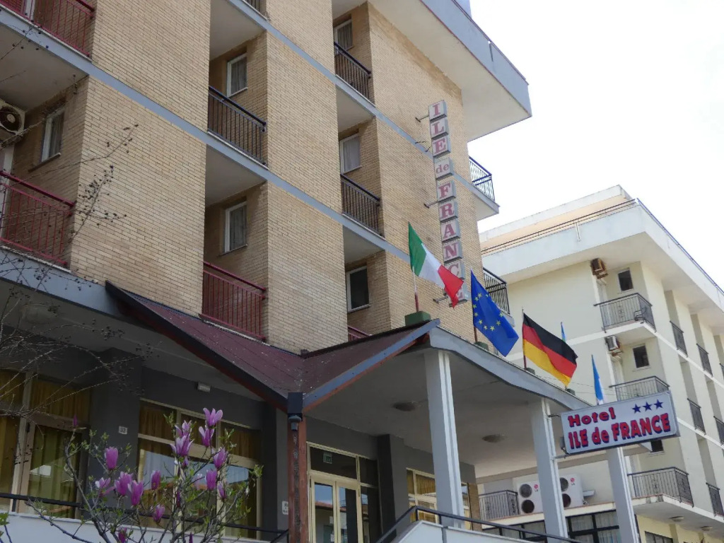 Hotel Ile de France Cesenatico