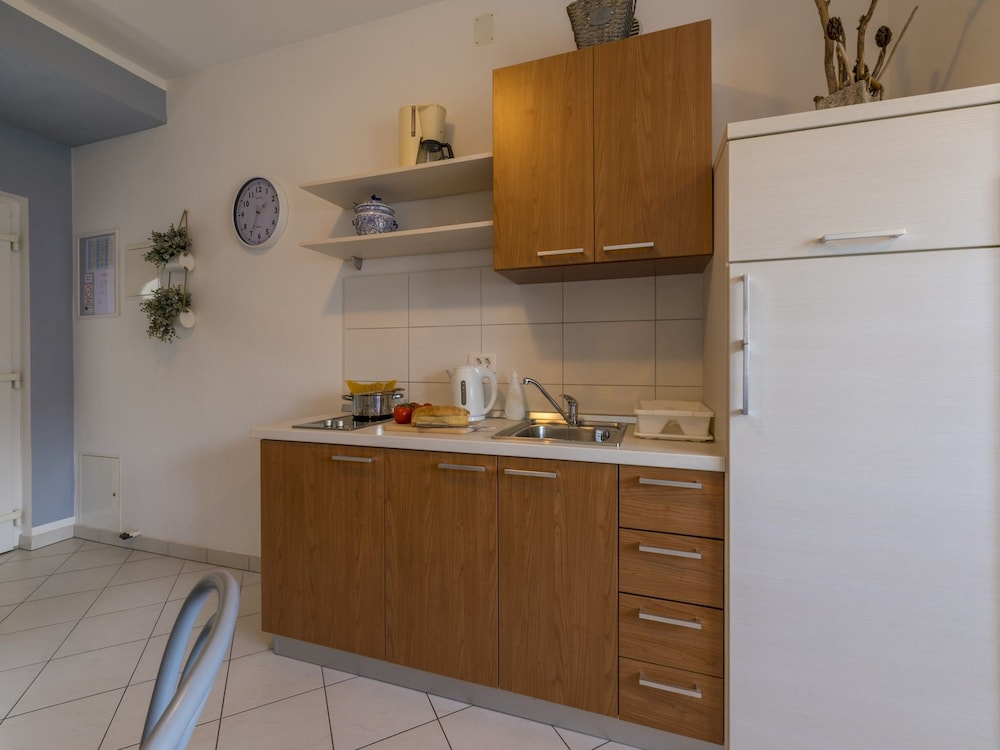 Apartments and Room Rabbit