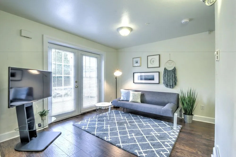 Capitol Hill Luxury Apartments