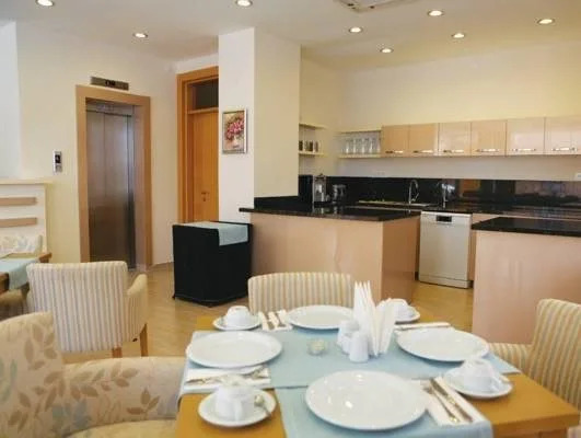 Oya Hotel