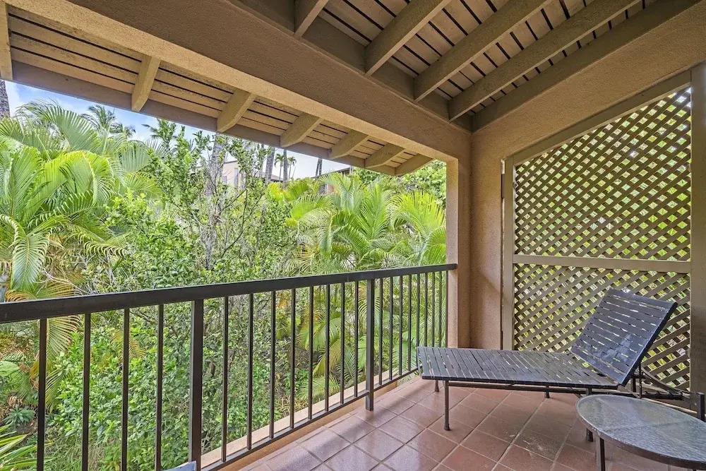 Wailea Ekahi 20J - Secluded Garden Oasis Surrounded by Trees & Tropical Blooms
