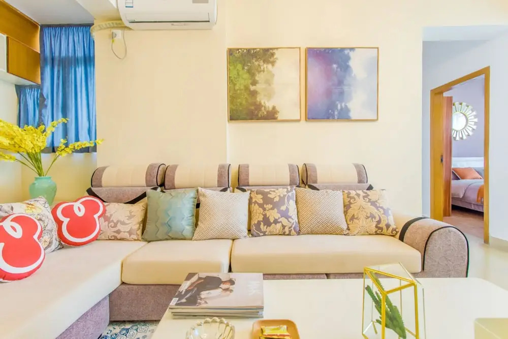 Locals Boutique Apartment Jiuzhou Port.4