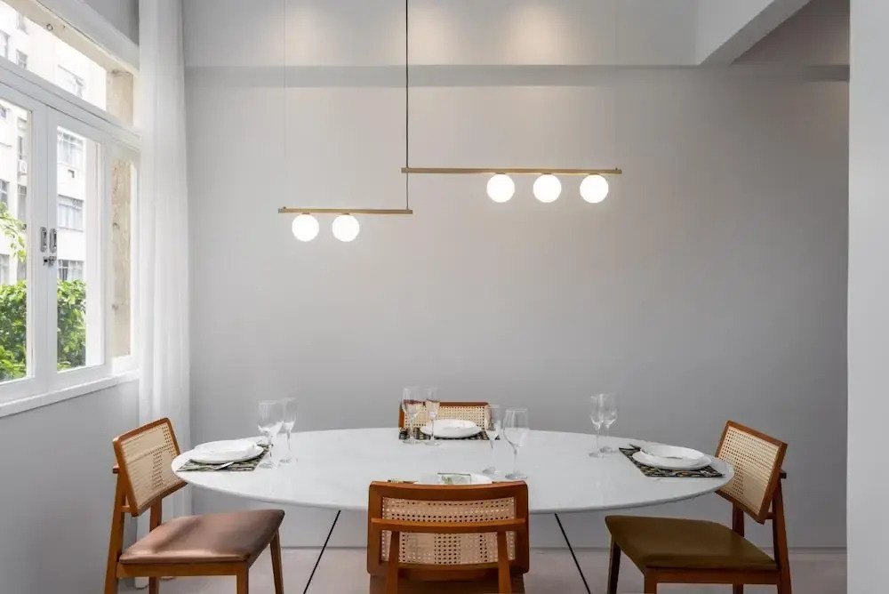 Apr301 2 Bedroom Apartment in Ipanema Modern and Well Located