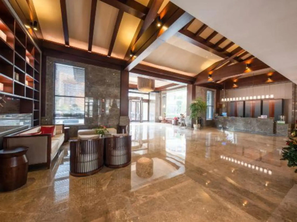Begonia Hotel
