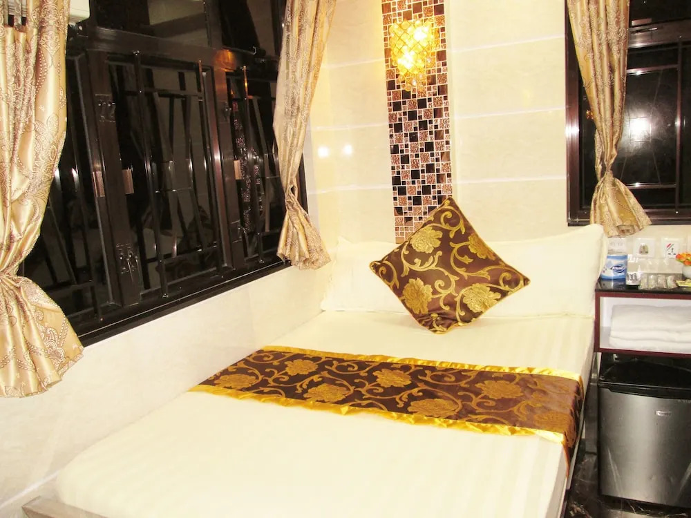 New Las Vegas Guest House 5F