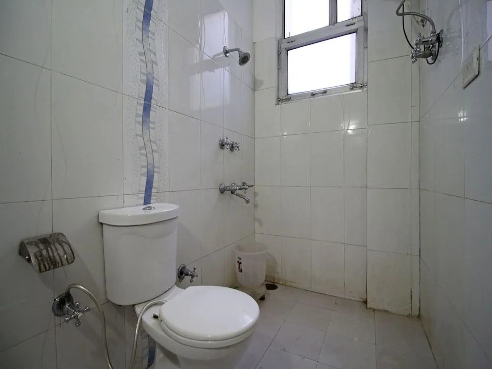 OYO 5855 Hotel Neelkanth