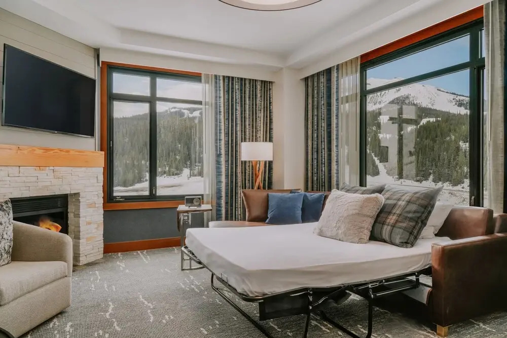 Summit Hotel at Big Sky Resort