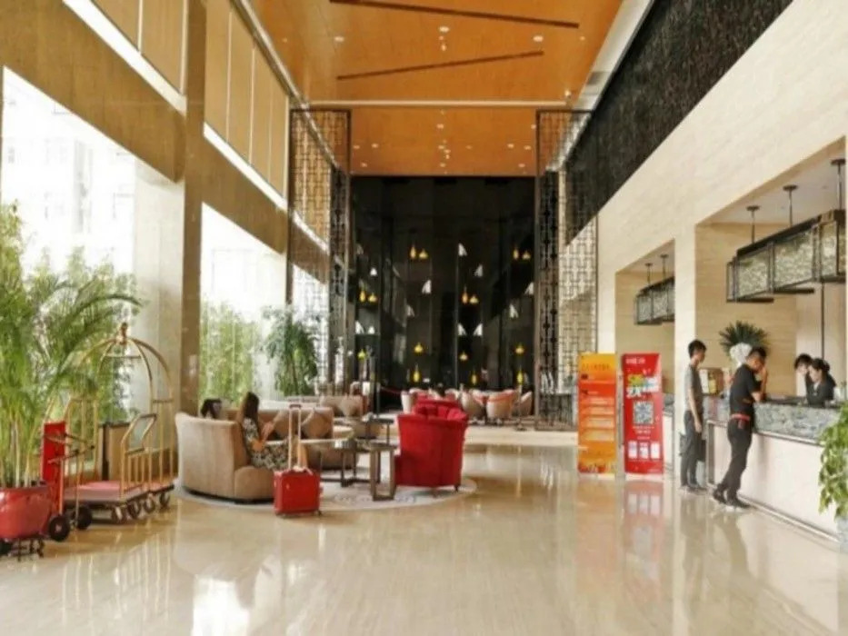 City Hotel