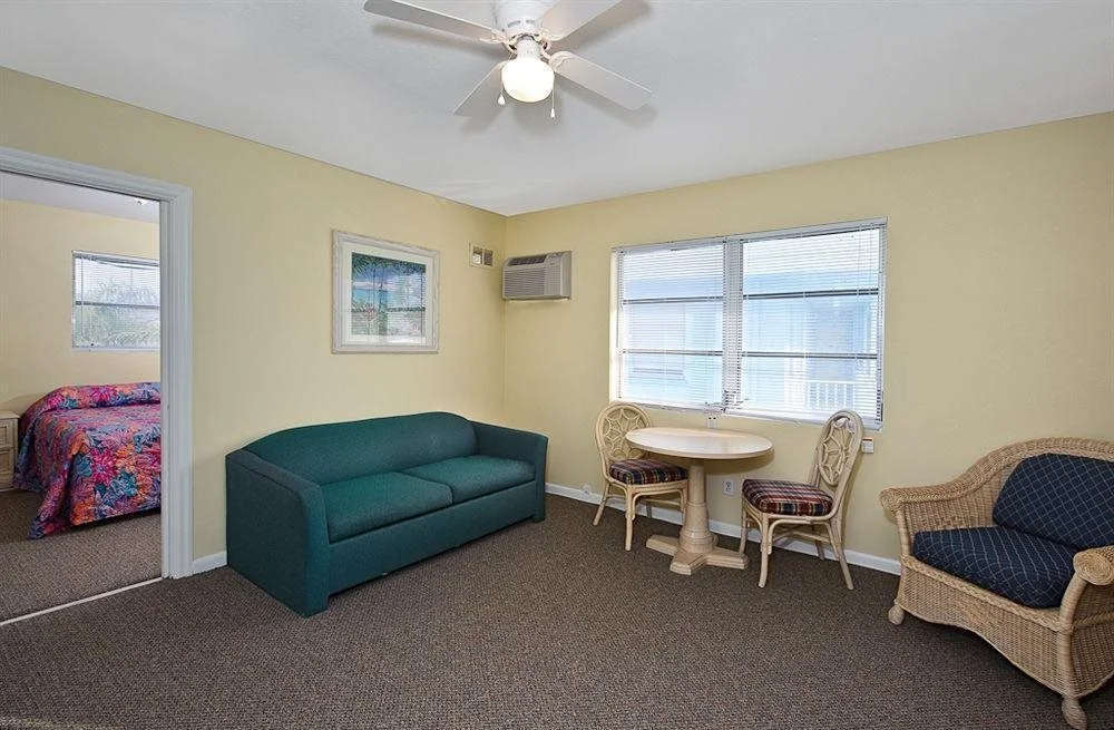 Gulf Beach Inn