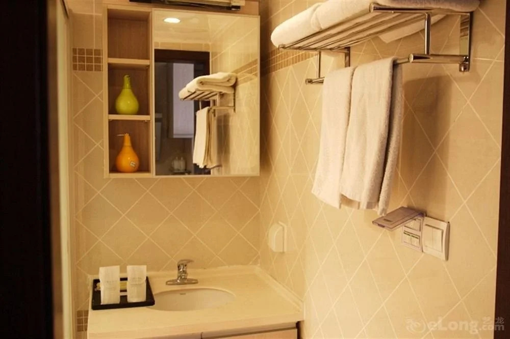 Langyi Apartment Hotel