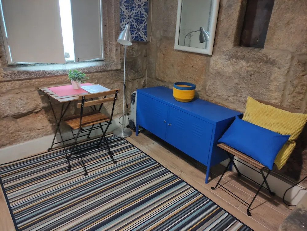 VIVA Porto Tile Studios