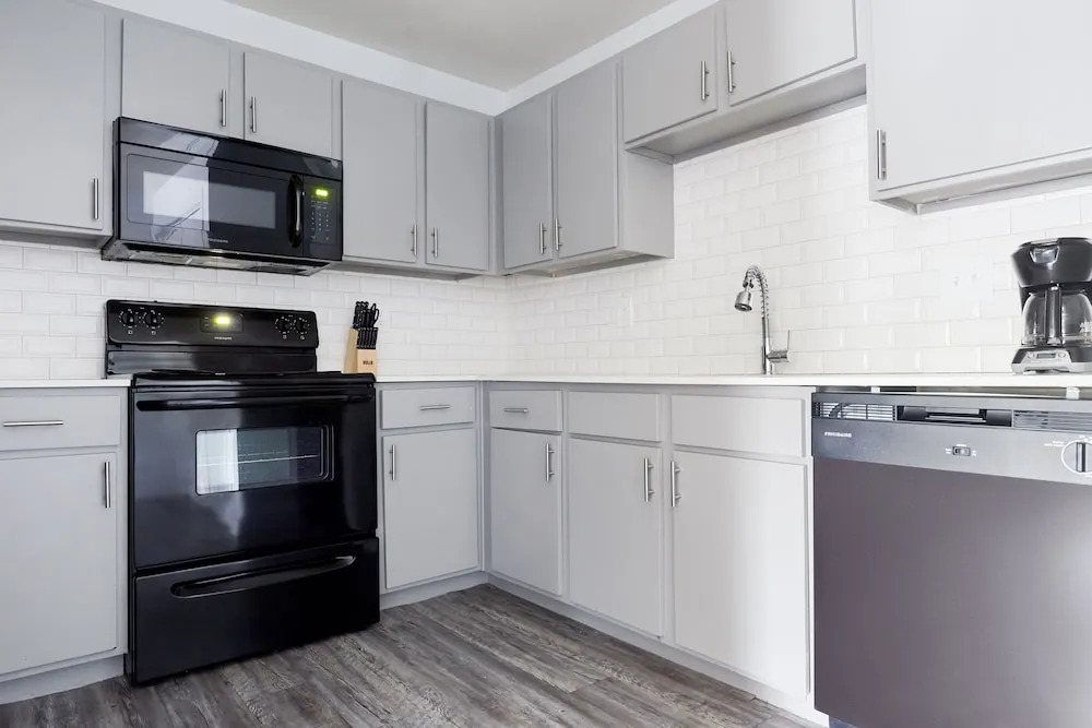 The Domain Luxury Suites by Sonder