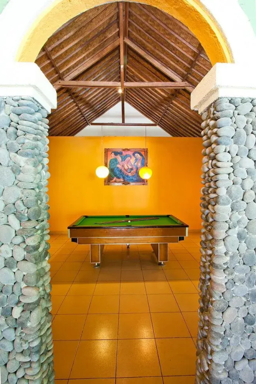 Pazzo Bali