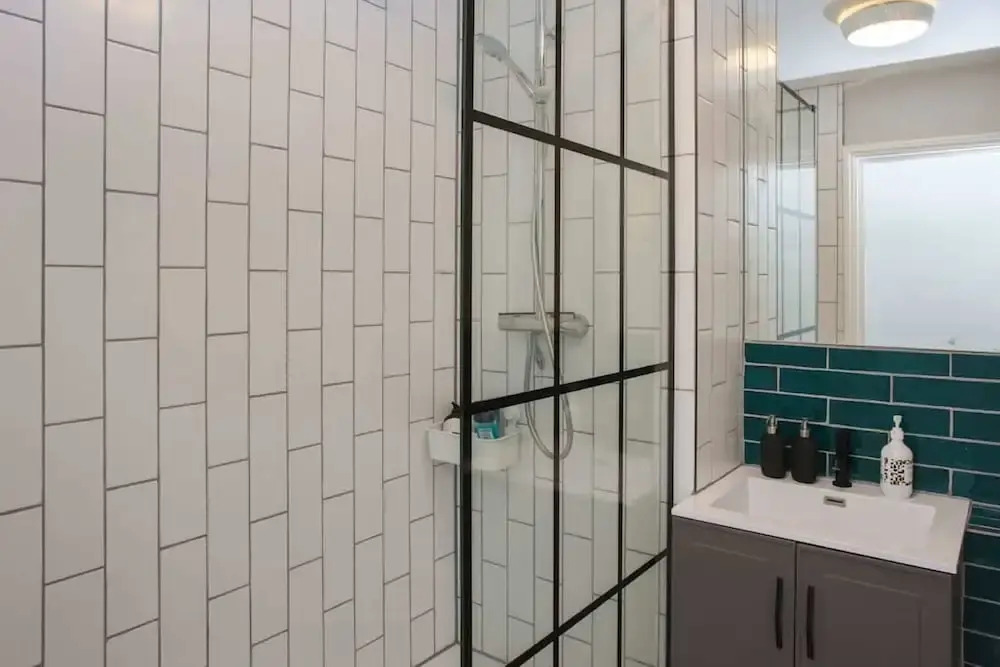 Lovely 2 Bedroom Flat Near Whitechapel Station