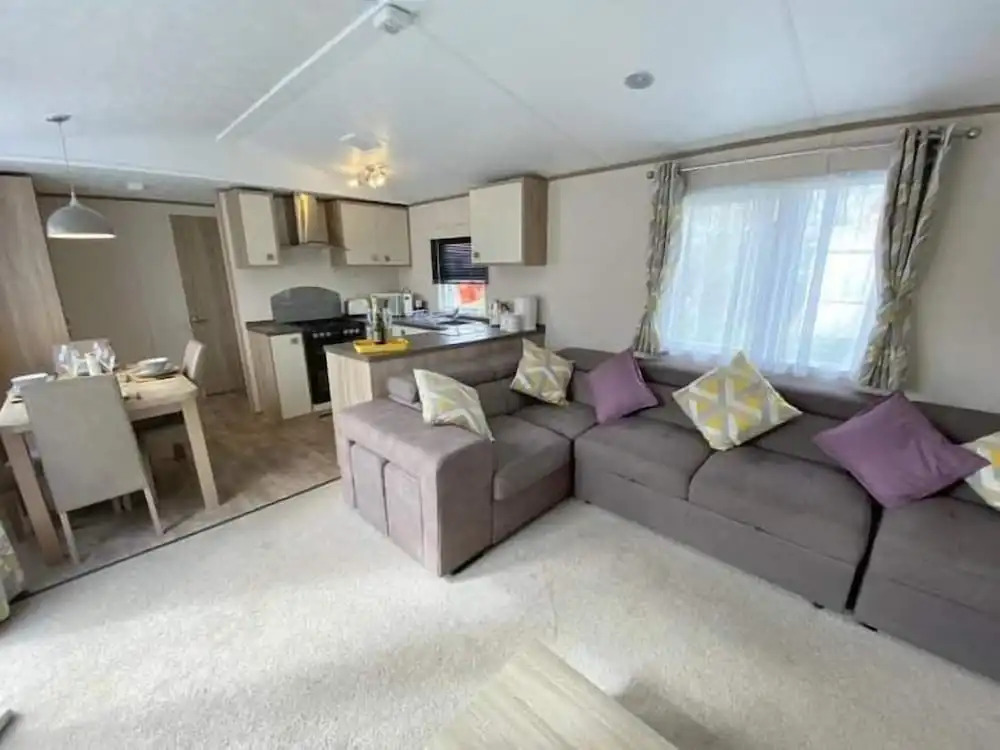 Impeccable 3-bed Cabin in Tattershall, UK