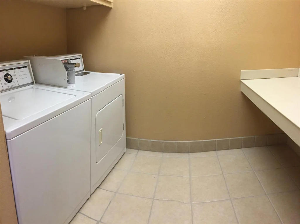Richmond Inn & Suites-baton Rouge