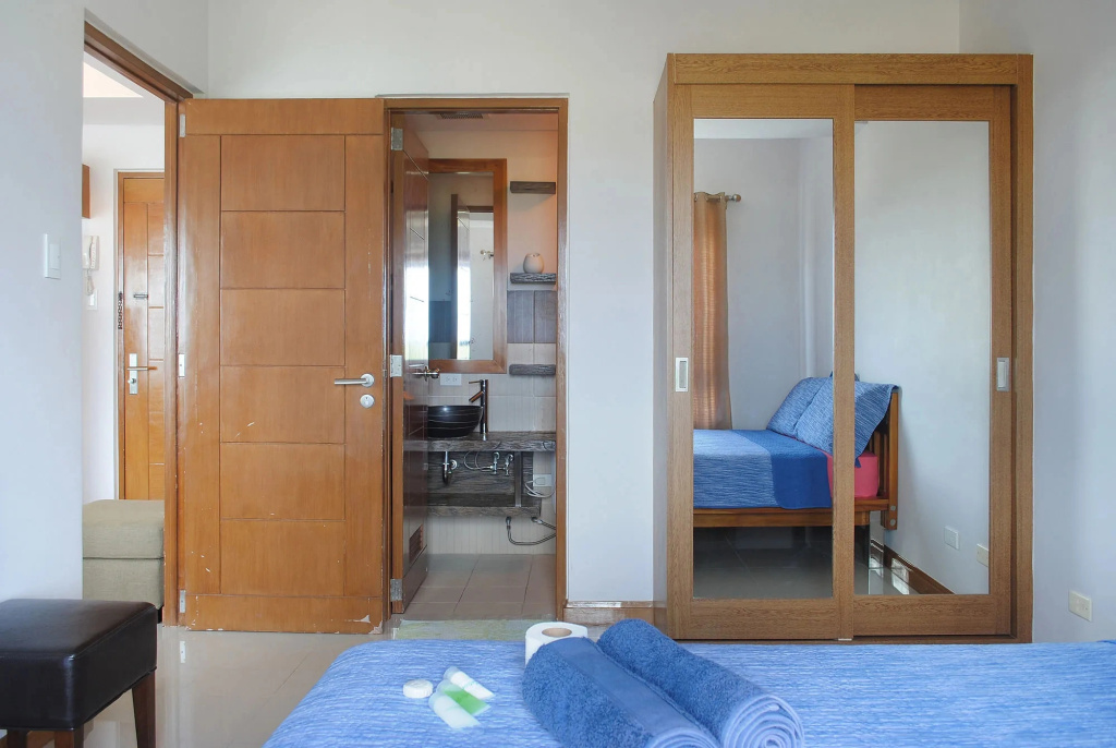 Mactan Island Luxury Vacation Apartment by Stay City Rentals