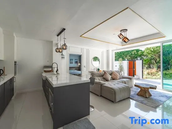 *Luxury Seaview Villa• Rooftop & Private Pool•V163