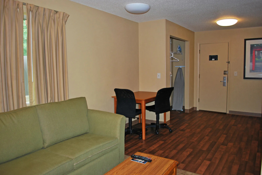 Welcome Suites Hazelwood Extended Stay Hotel