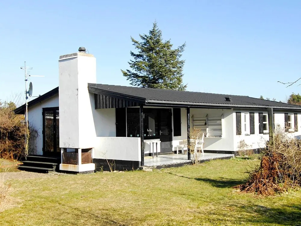 Aluring Holiday Home in Fjerritslev With Terrace