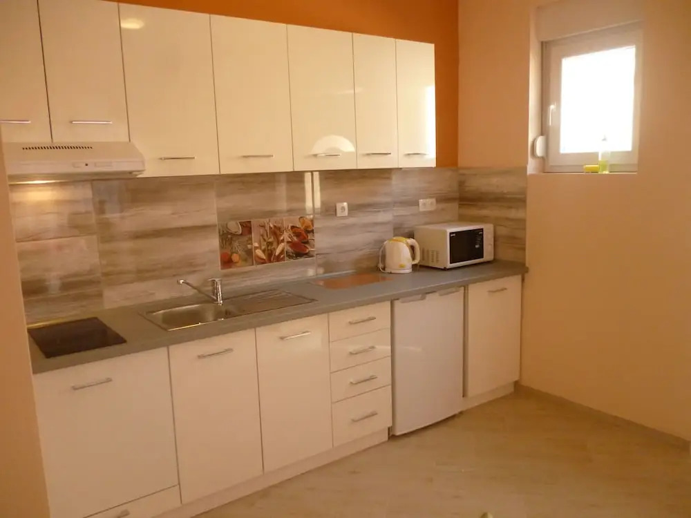 Apartments Lea by the Pebble Beach Jaz
