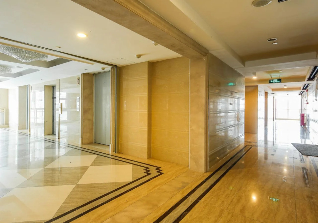 WAIFIDEN Guangzhou HaiZhu Square WanYi Apartment