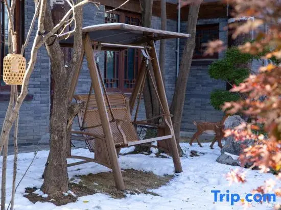 Millennium City Park West Garden No. 3 Homestay (Wansui Mountain Wuxia City)