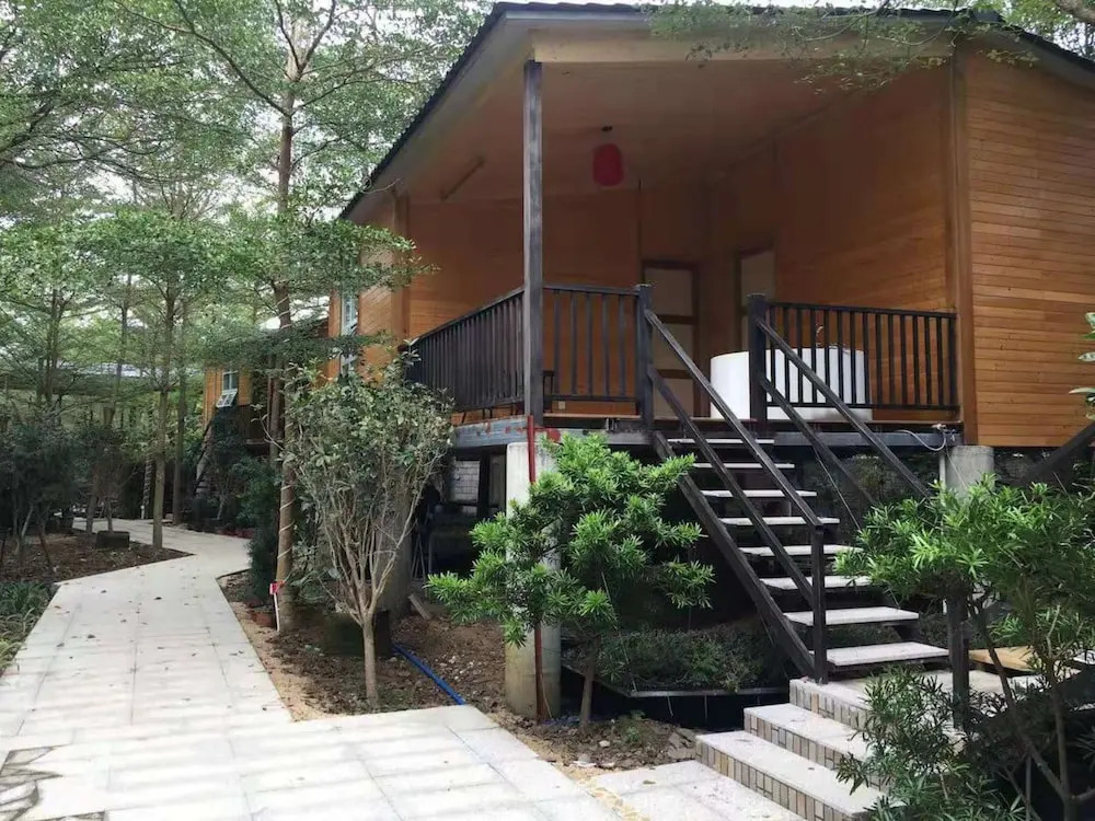 Xianggzhang No.1 Hotspring