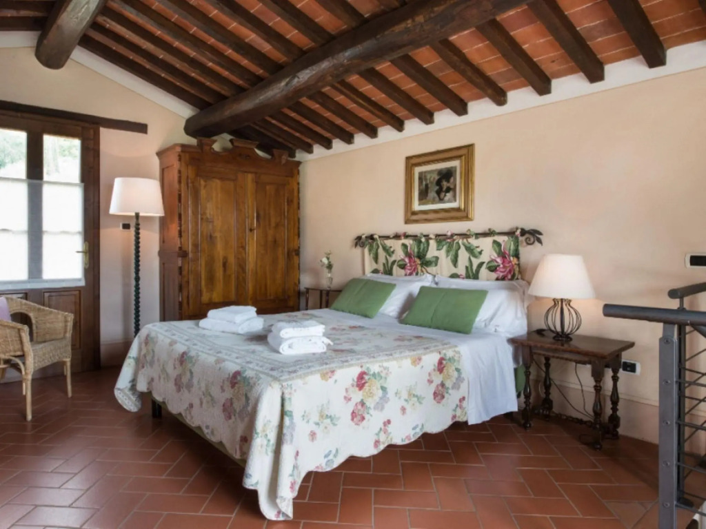 Beautiful historic villa in the Chianti region for exclusive use-VILLA BEL MONTE