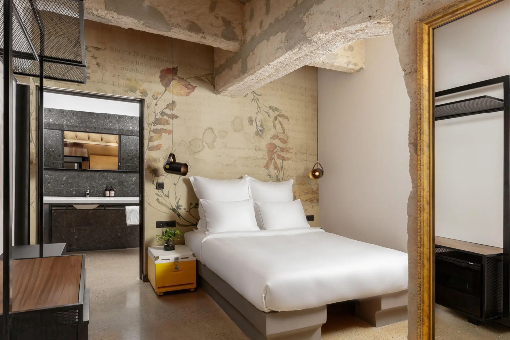 Отель Anise Aluma Athens, Tapestry Collection by Hilton