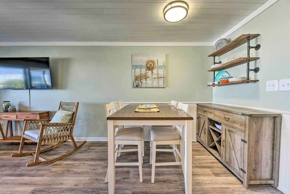 Fernandina Beach Condo ~ 1 Mi to Golf Courses
