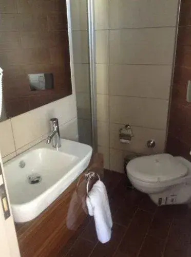 Cotton Boutique Hotel 16+