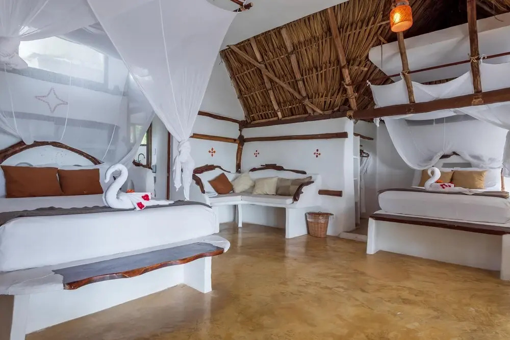 Casa Aakbal - Luxury Beach Front Villa