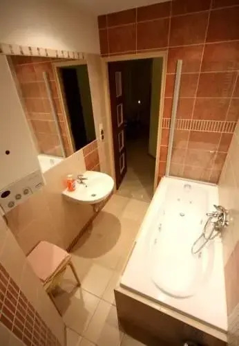 Apartament Z Kominkiem