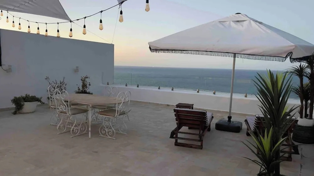 Cliff 2 Live Above the Sea, Between Sky & Mediterranean