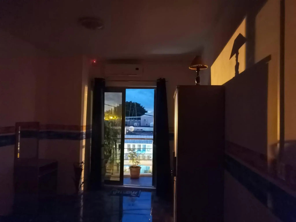 Holidays in Heaven 2-bedroom apartment newly refurbished- Min 2 Nights Requirement