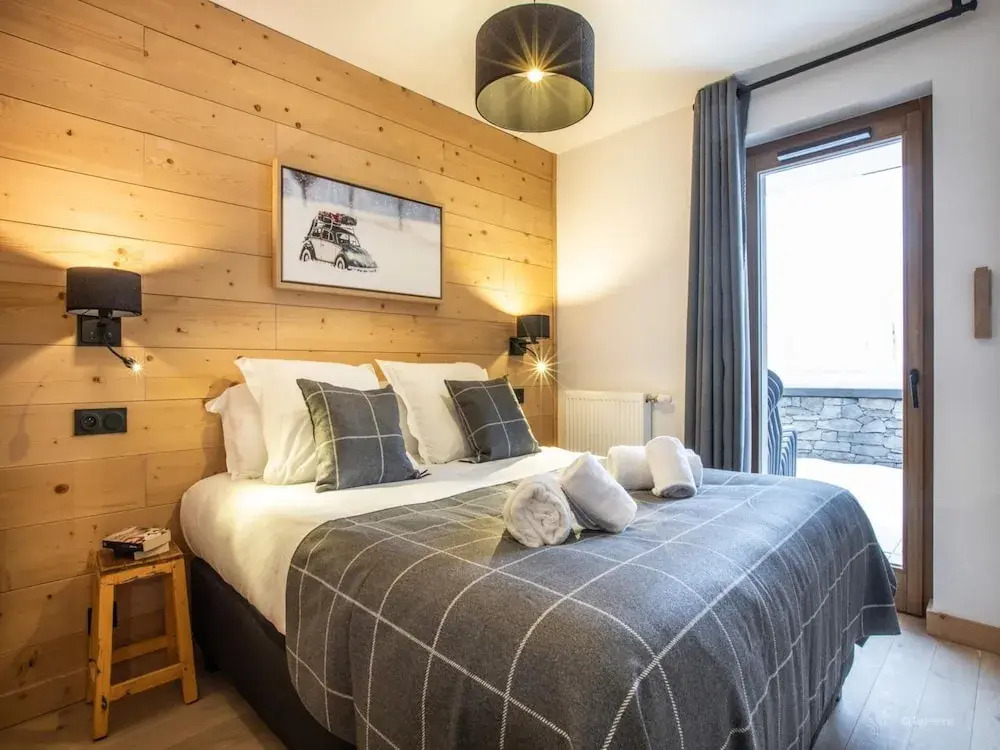 Apartment in Fornelet Near Ski Lifts