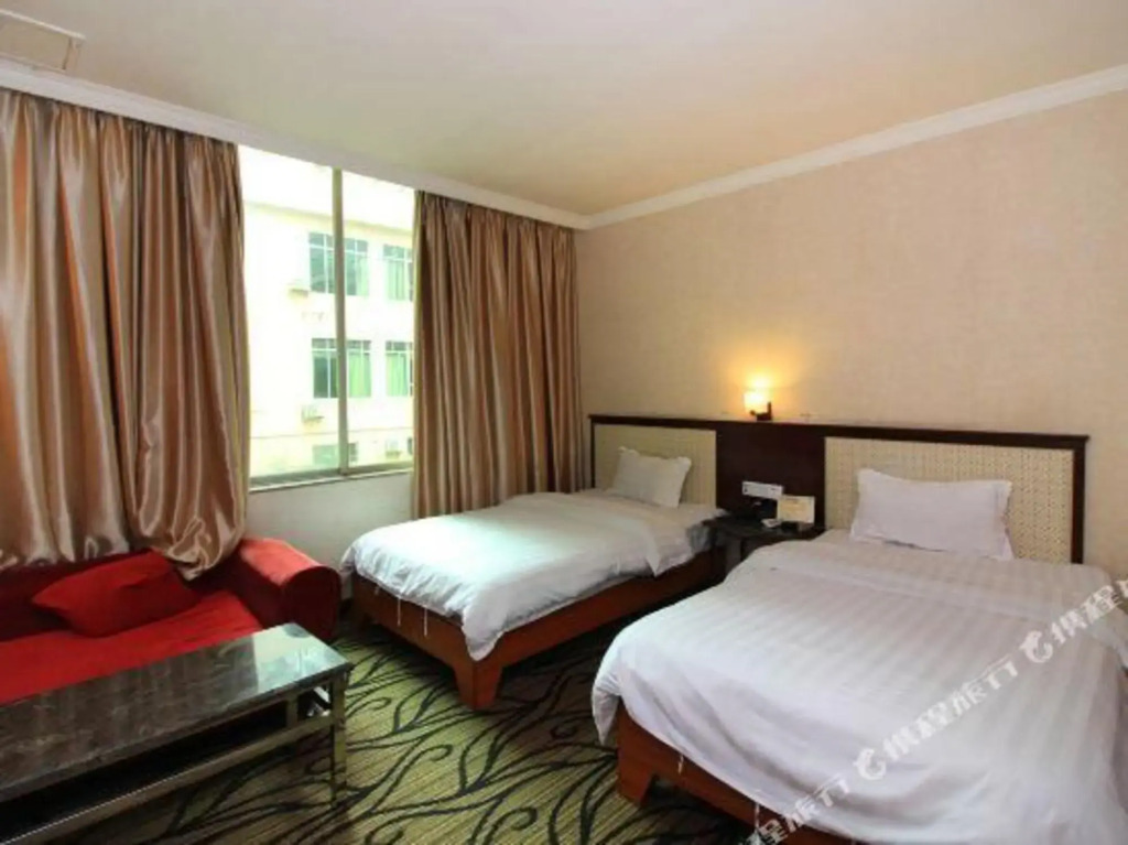 Xinjunyue Hotel Xincheng Passenger Station Branch