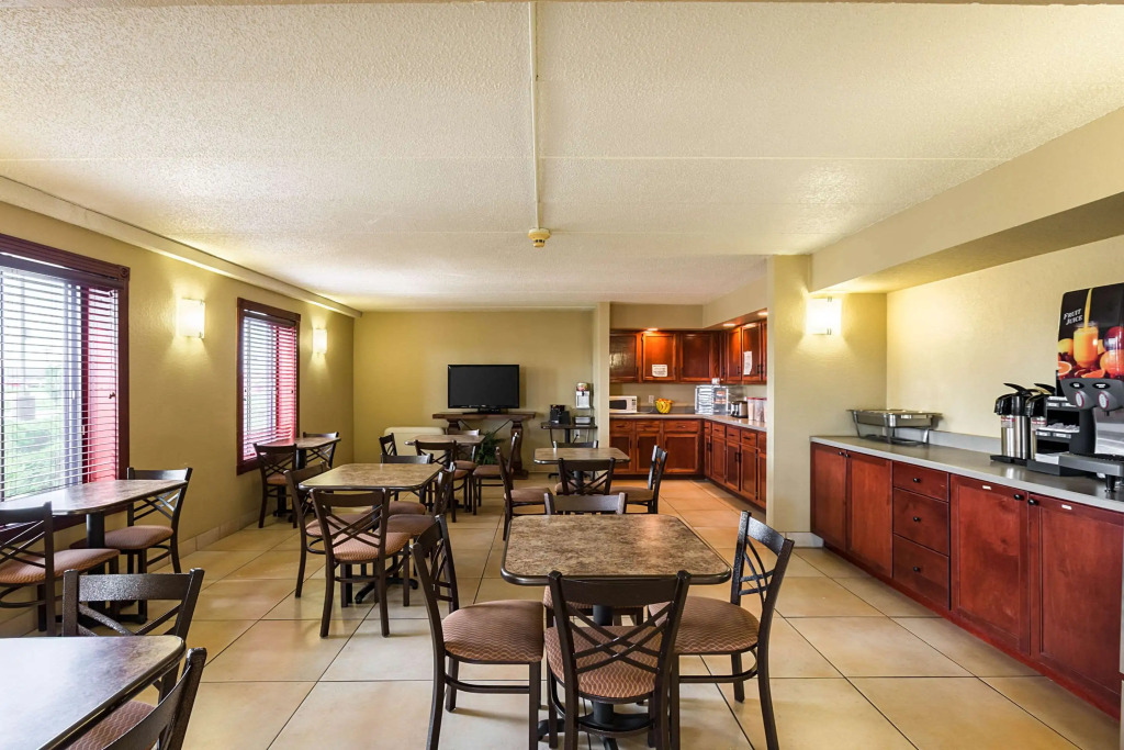 Rodeway Inn